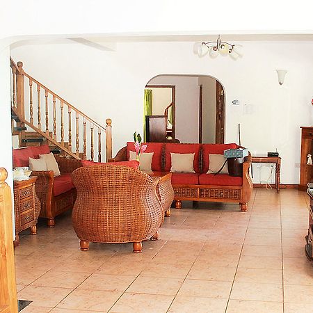 Lime Hill Lodge Anse aux Pins Exteriör bild