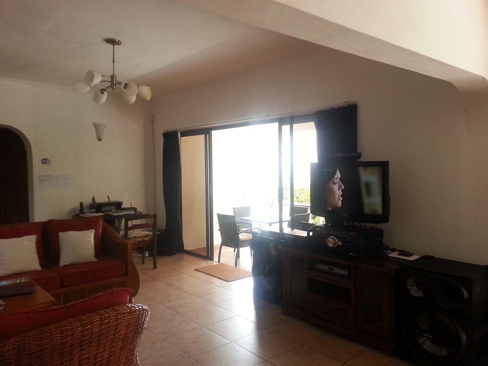 Lime Hill Lodge Anse aux Pins Exteriör bild